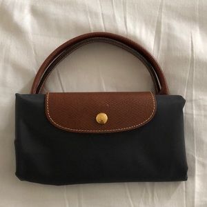 Large Longchamp Le Pliage. Brand new. Never used.